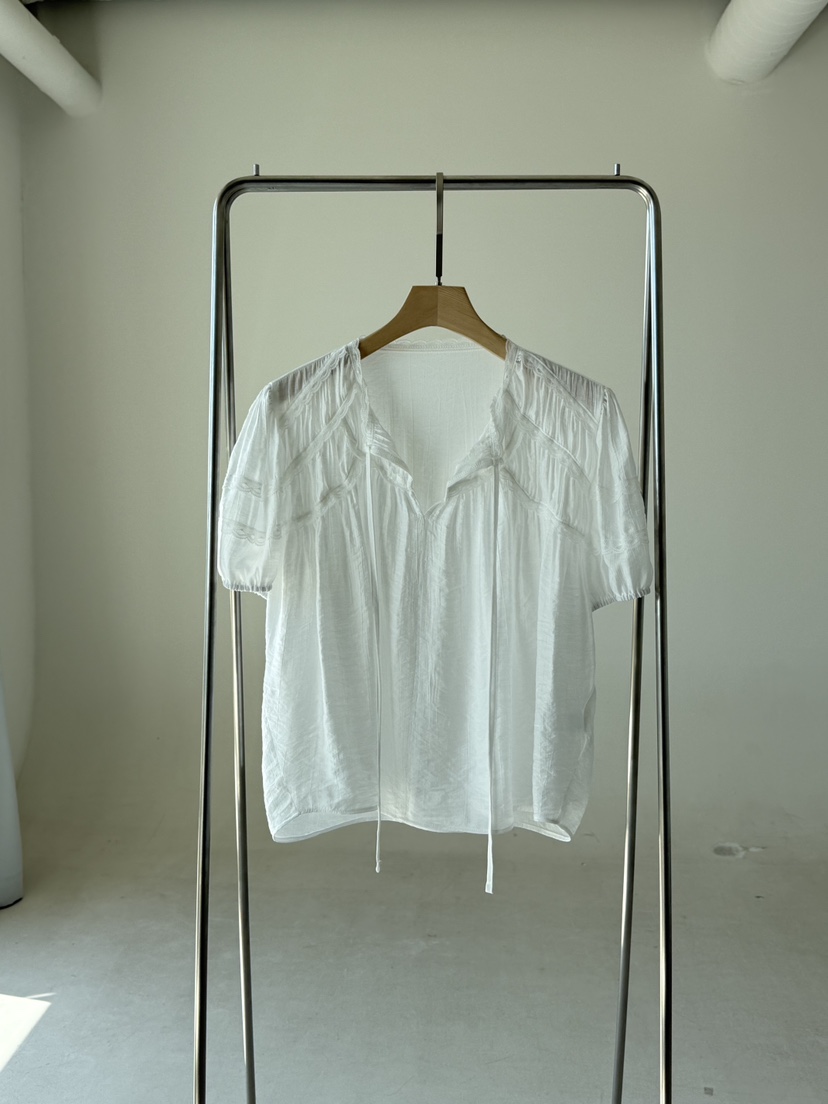 SANTAL韓國東大門代購女士新品熱賣26夏季26春夏襯衫蕾絲衫SANTAL襯衫/蕾絲衫圖色1