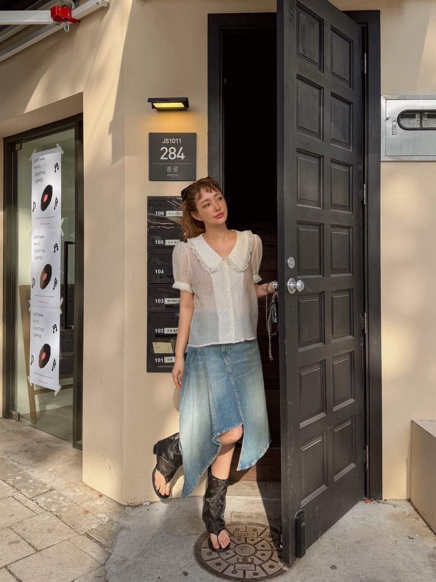 81 MARKET-L韓國東大門直郵女裝新款時尚襯衫蕾絲衫圓點81 MARKET-L襯衫/蕾絲衫