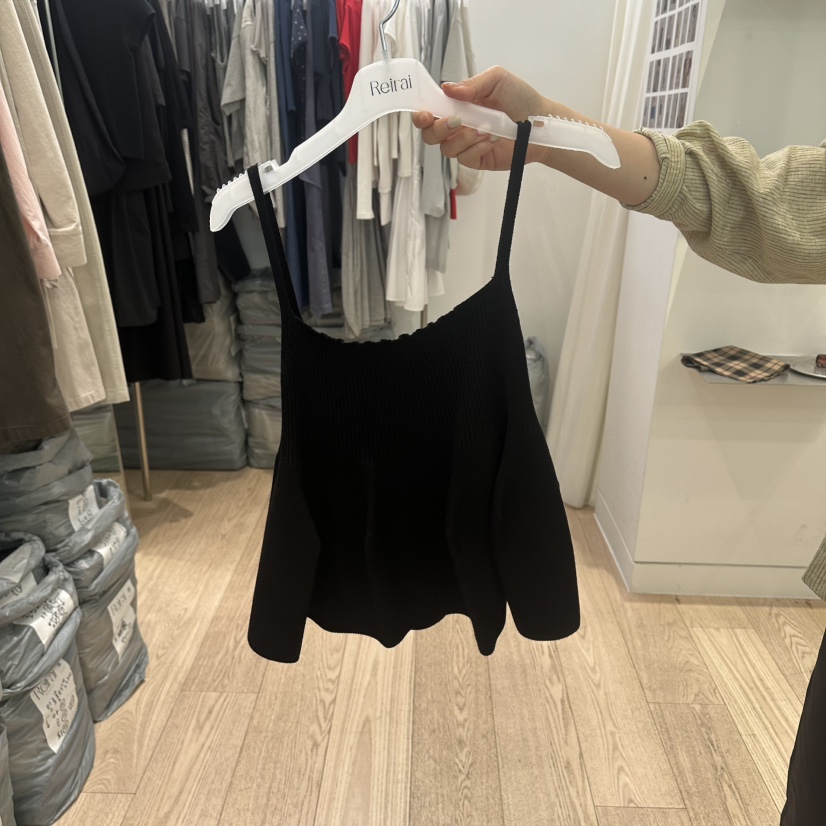 REIRAI韓國直郵女士新款熱賣26夏季人氣26春夏推薦吊帶背心Reirai吊帶/背心圖色4
