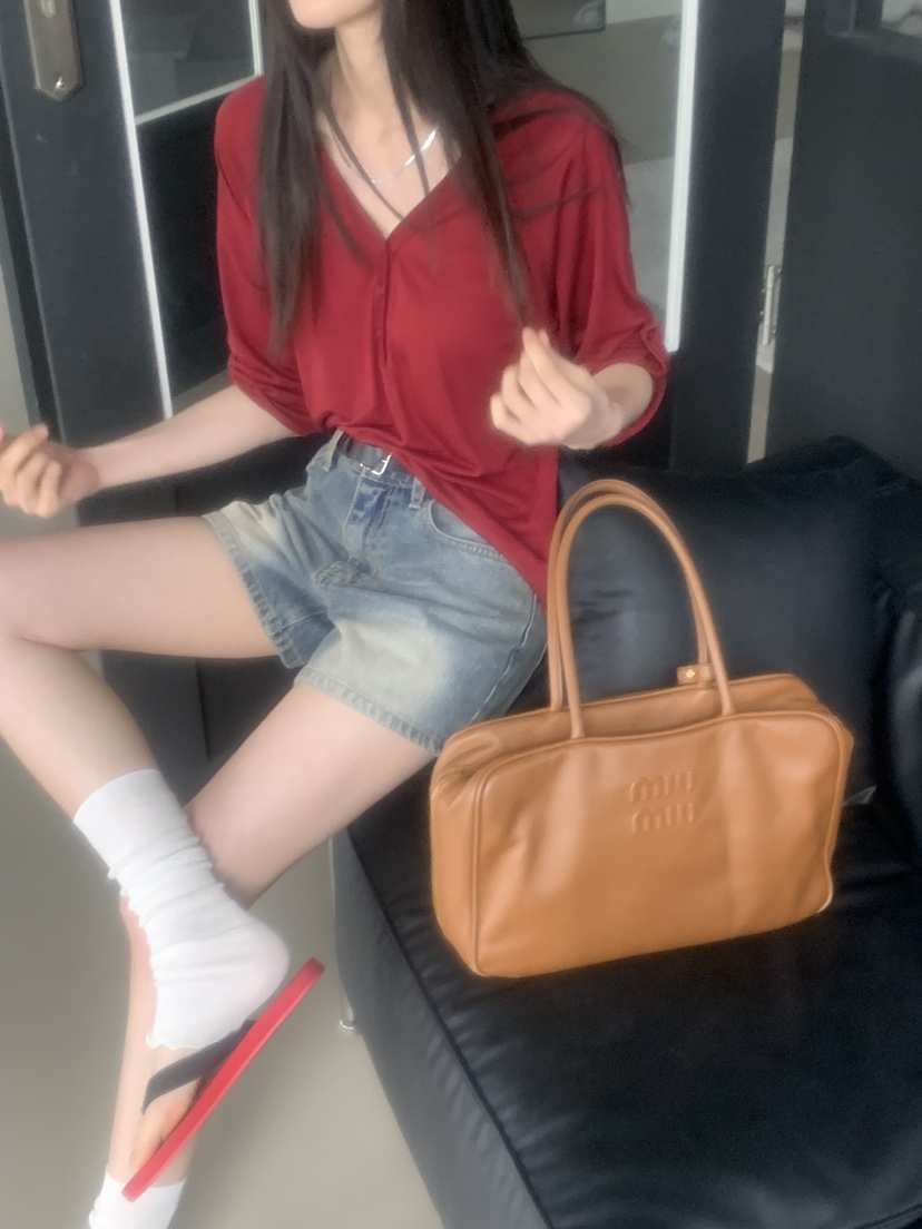 TRUE韓國代購女裝新款熱賣時尚26春夏26夏季職業休閑人氣T恤TRUET恤