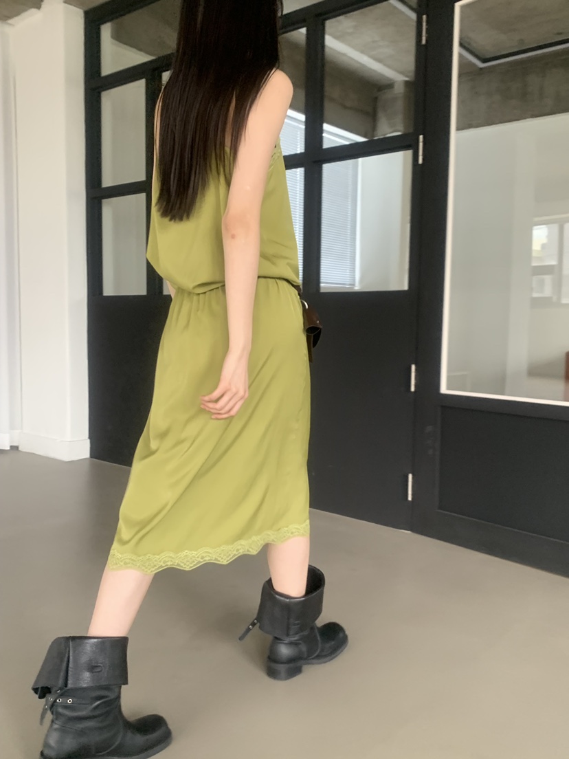 TRUE韓國直郵女裝新品熱賣26春夏時尚推薦職業半身裙中短裙TRUE半身裙/中短裙