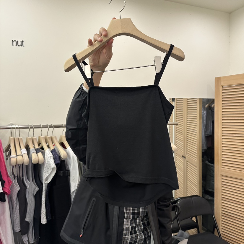 NUT韓國東大門直郵女士新品休閑職業推薦熱賣人氣吊帶背心NUT吊帶/背心