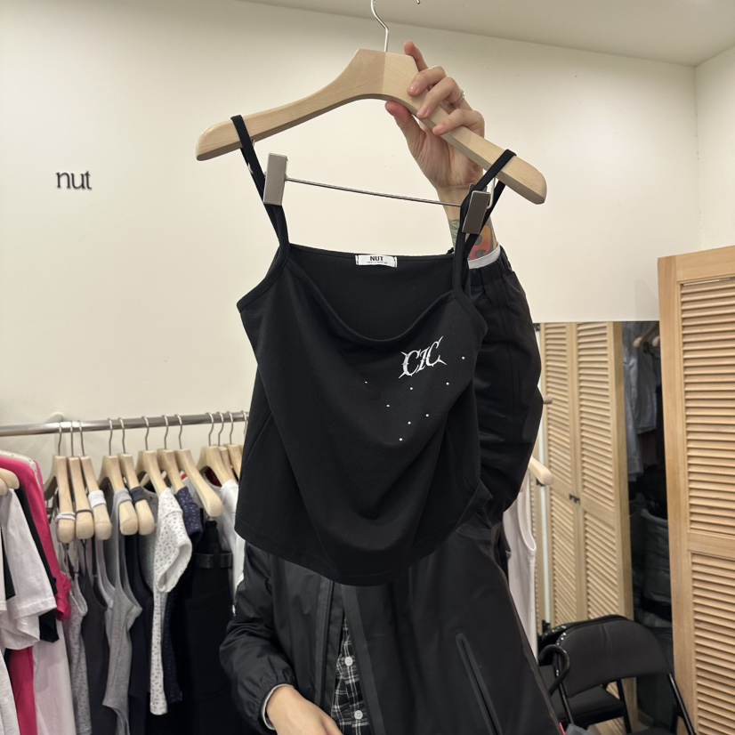 NUT韓國東大門直郵女士新品休閑職業推薦熱賣人氣吊帶背心NUT吊帶/背心圖色3