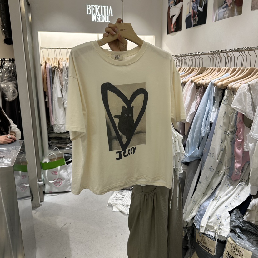 BERTHA韓國東大門代購女士新品推薦人氣熱賣時尚26春夏T恤BERTHAT恤圖色3