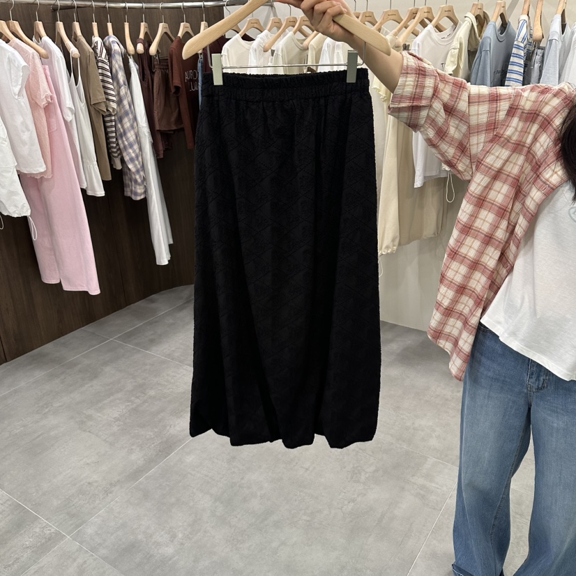 URBANSTORY/REMAKING韓國東大門代購女裝新品職業長裙刺繡Remaking/URBANSTORY長裙圖色2
