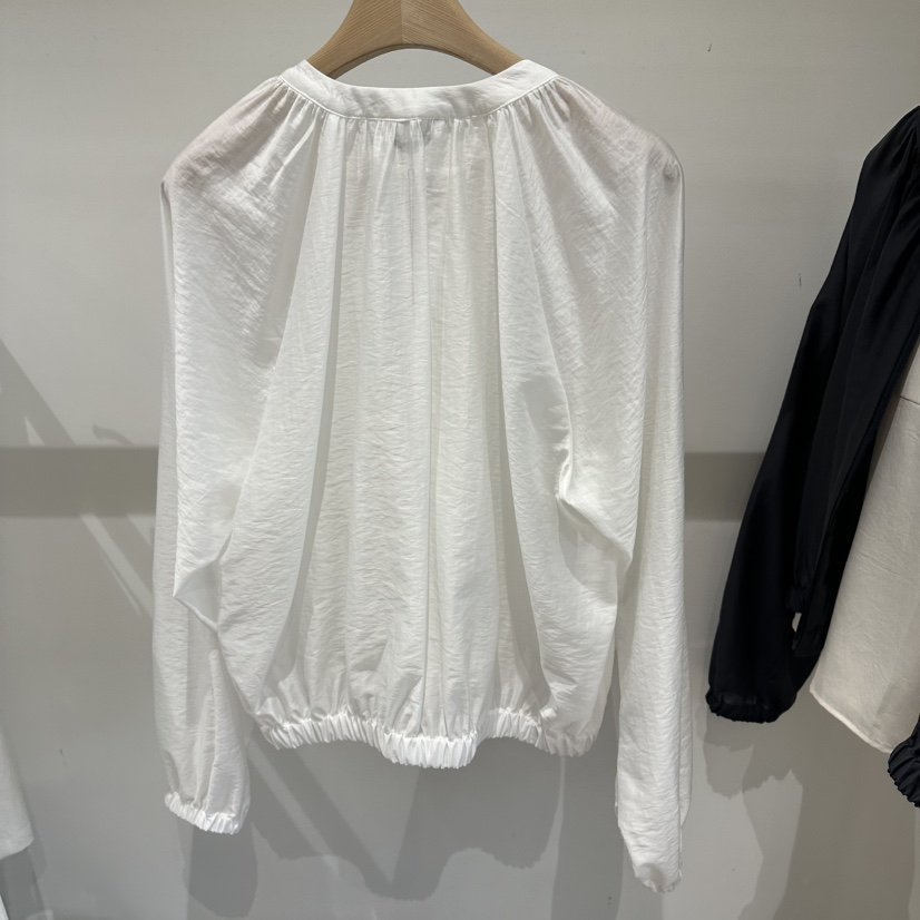 aube nunt韓國直郵女裝新品26春夏熱賣襯衫蕾絲衫不含內搭aube nunt襯衫/蕾絲衫