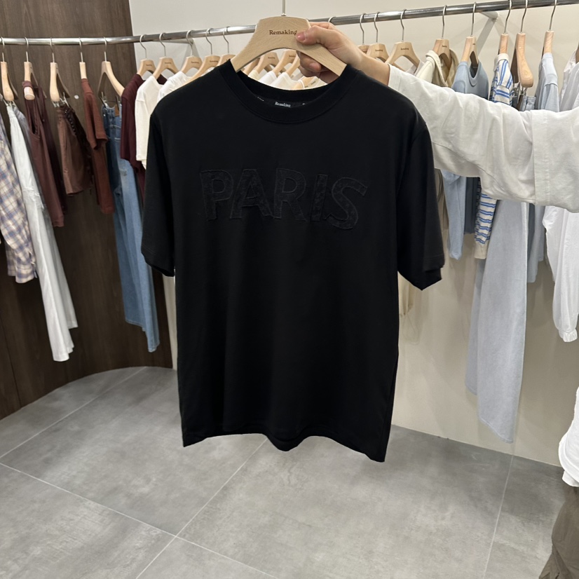 URBANSTORY/REMAKING韓國直郵女士新品人氣職業休閑T恤刺繡Remaking/URBANSTORYT恤圖色2