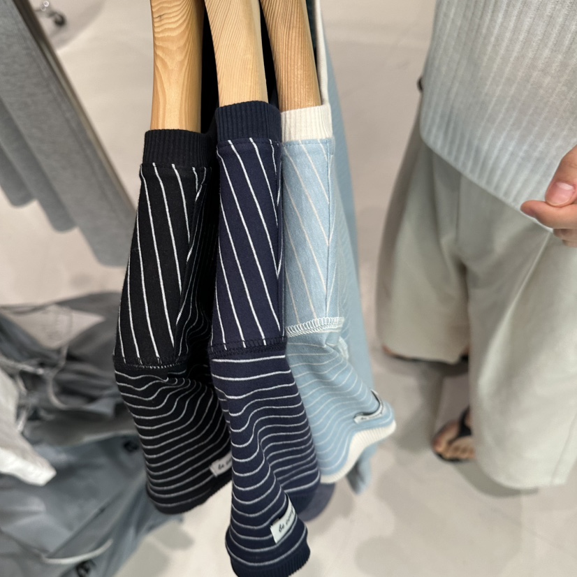 ANDMORE BUTTON韓國直郵女裝新款人氣職業時尚休閑26春夏T恤ANDMORE BUTTONT恤