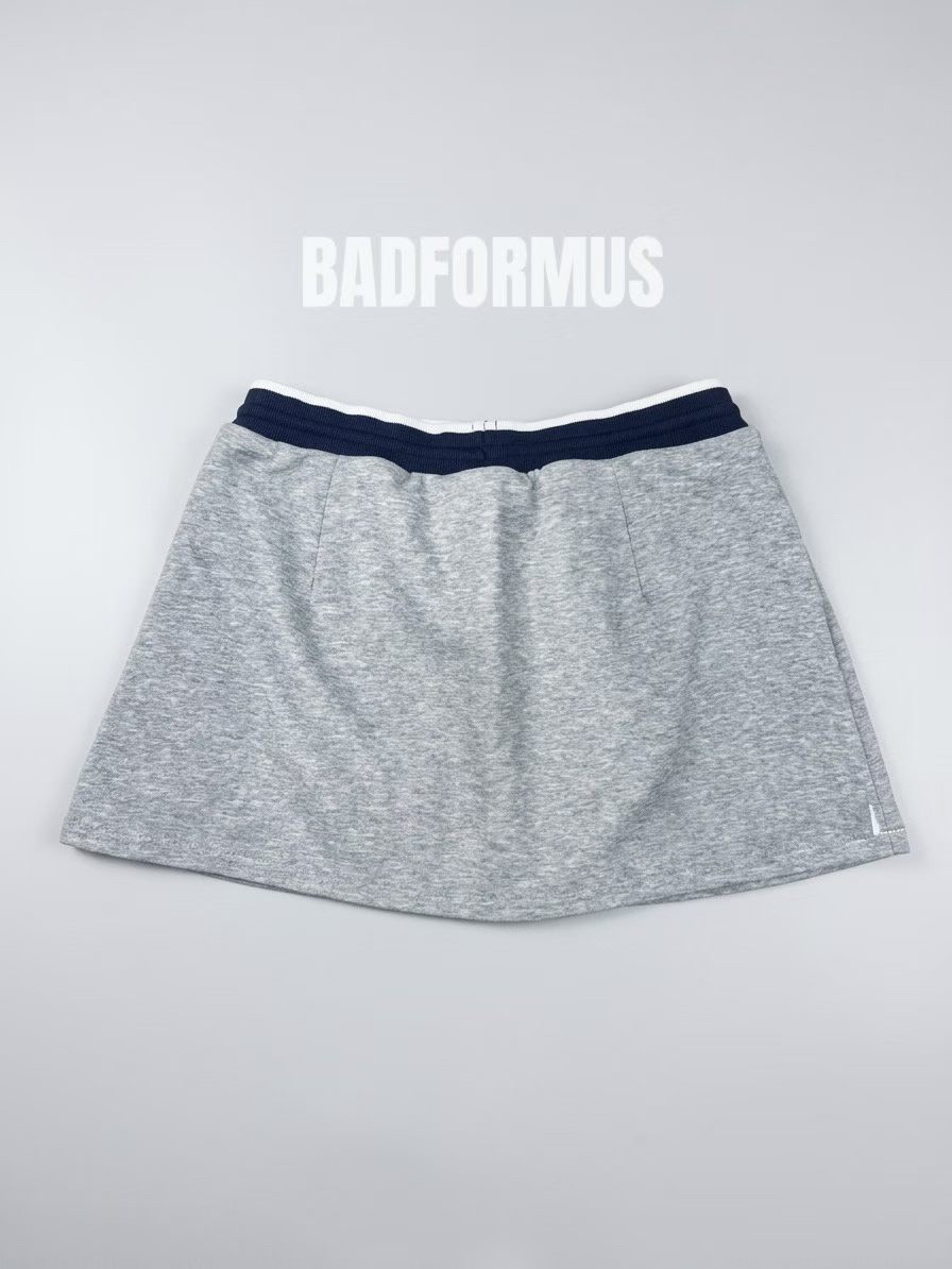 BADFORMUS東大門實拍韓國女裝新款休閑推薦26春夏時尚裙褲BADFORMUS裙褲