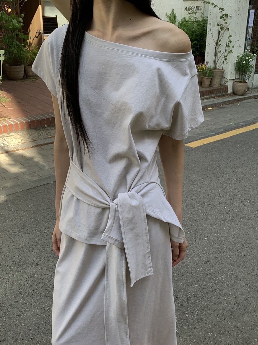 B_GARDER韓國直郵實拍女裝新款熱賣26夏季26春夏人氣T恤豬皮B.GARDERT恤圖色1