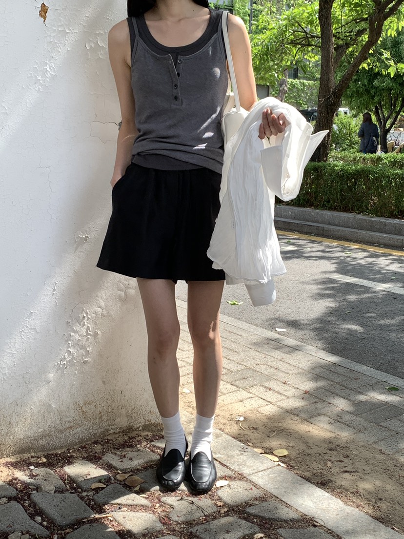 B_GARDER韓國直郵女裝新款熱賣休閑職業26春夏26夏季短褲緞面B.GARDER短褲
