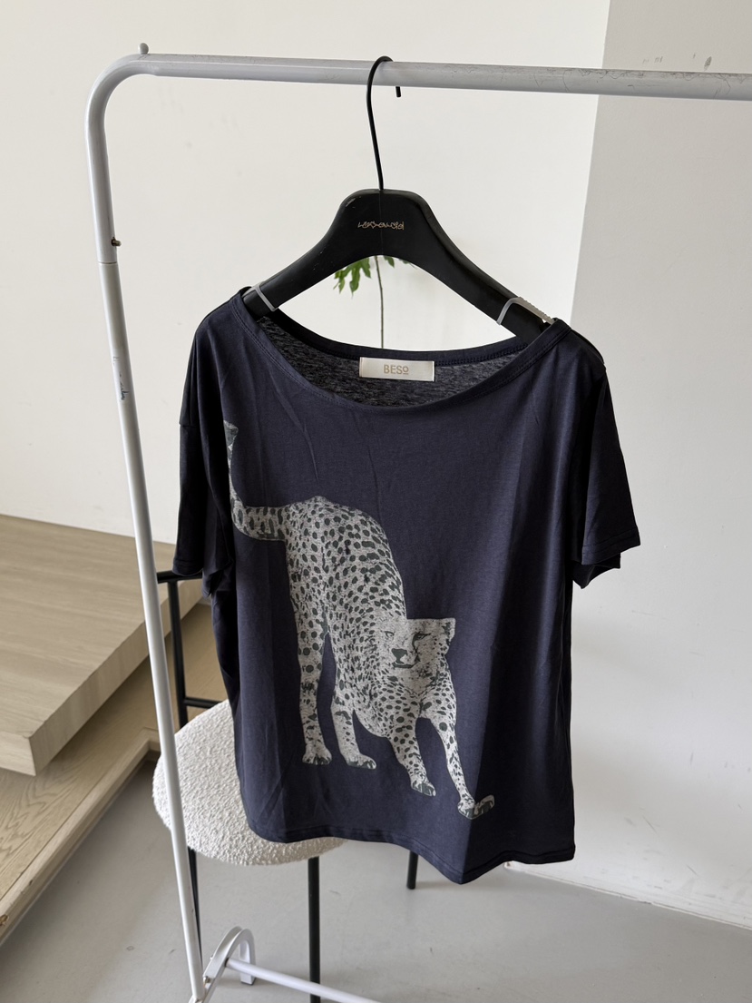 LARCENCICL/BESO韓國東大門代購女士新品26春夏推薦人氣T恤LARCENCICL/BESOT恤圖色2