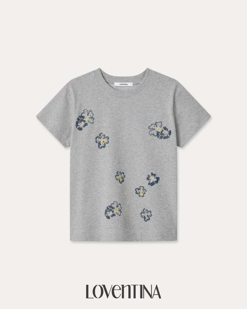 GENTLE B/LOVENTINA韓國東大門直郵女裝新品推薦T恤不含內搭GENTLE B/LOVENTINAT恤