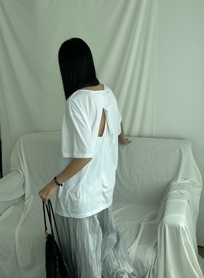 LE VASE韓國直郵女士新款推薦26夏季26春夏職業人氣熱賣T恤LE VASET恤