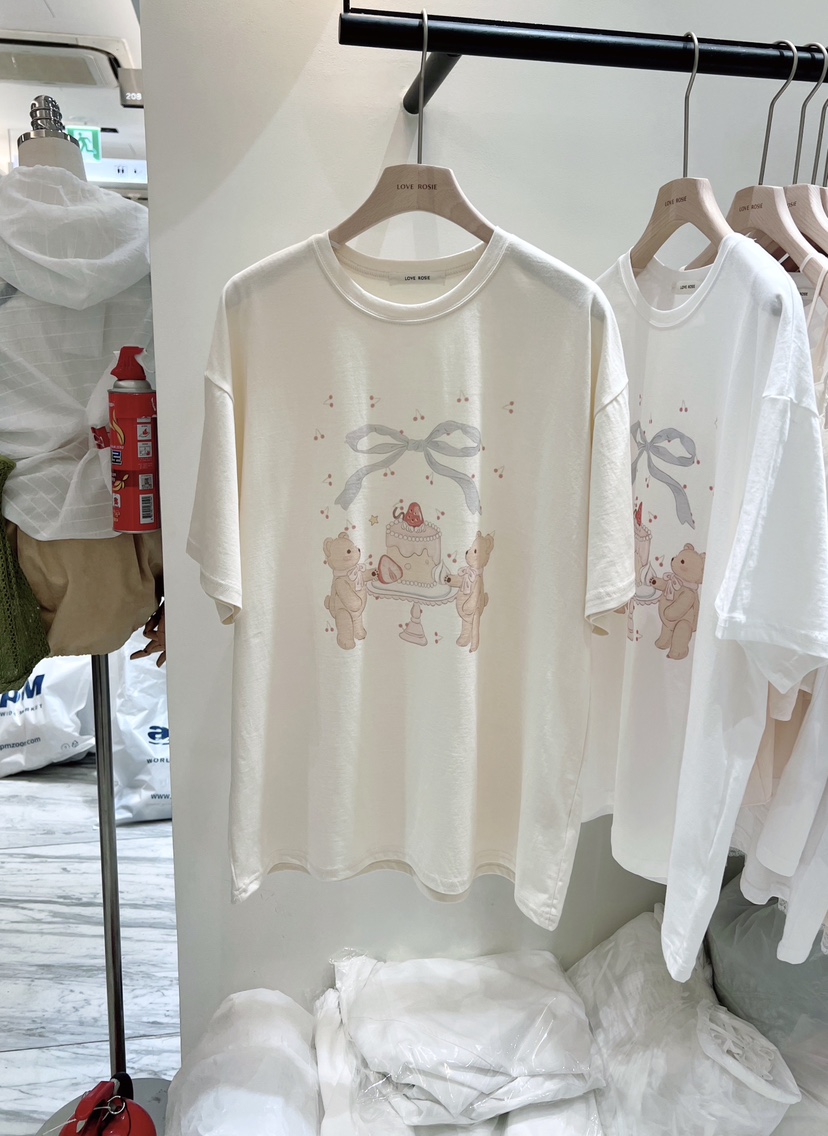 LOVE ROSIE韓國東大門直郵女士新款26夏季T恤泰迪熊絲帶LOVE ROSIET恤圖色2