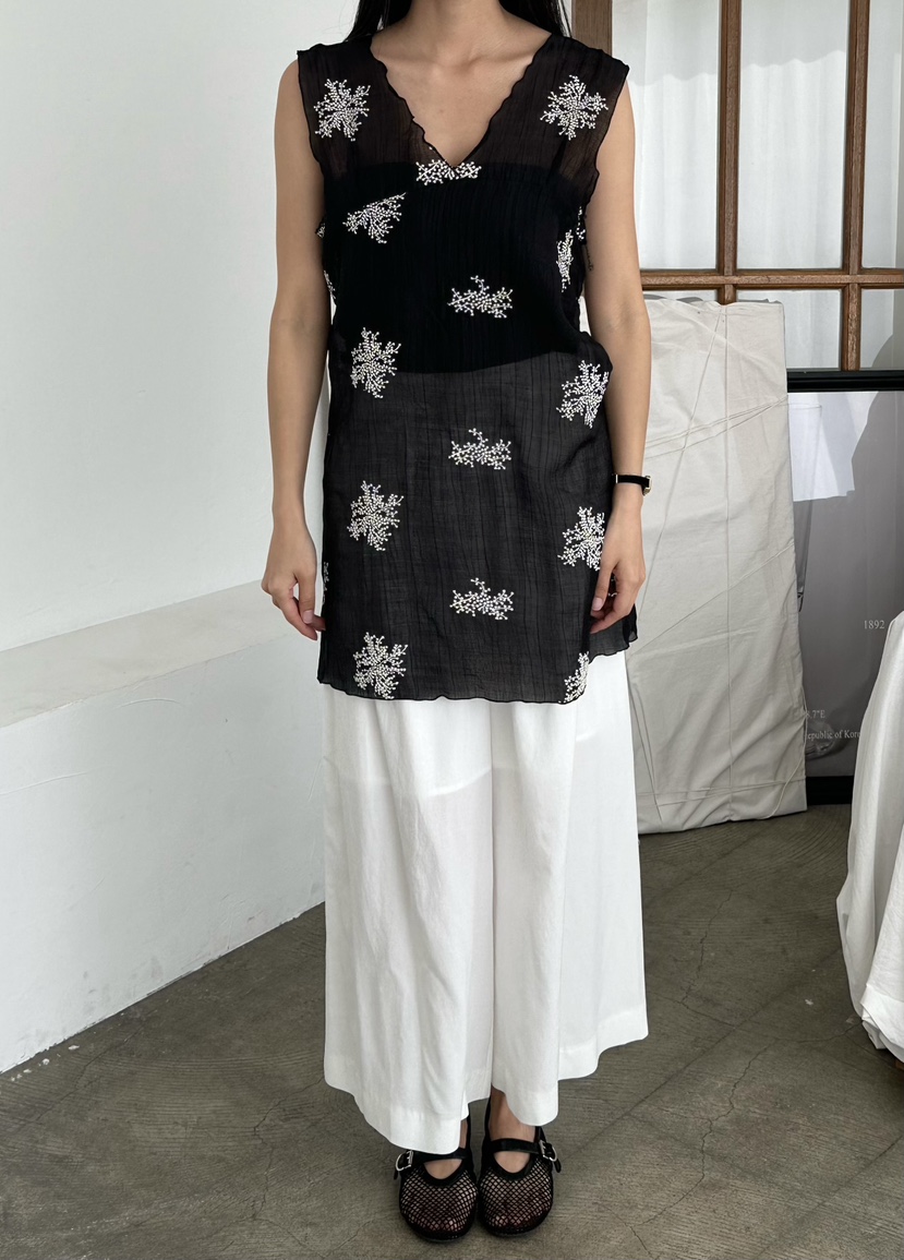 LE VASE東大門直郵女裝新款推薦真品26春夏吊帶背心不含內搭LE VASE吊帶/背心
