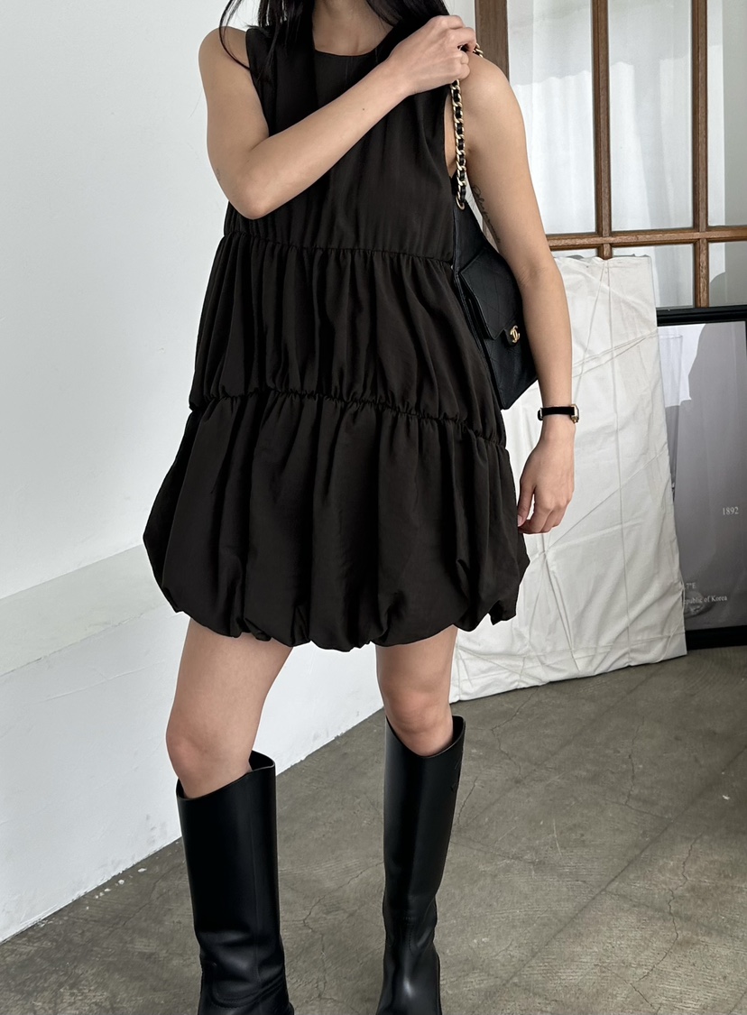 LE VASE韓國代購女士新品26夏季時尚人氣26春夏職業連衣裙LE VASE連衣裙