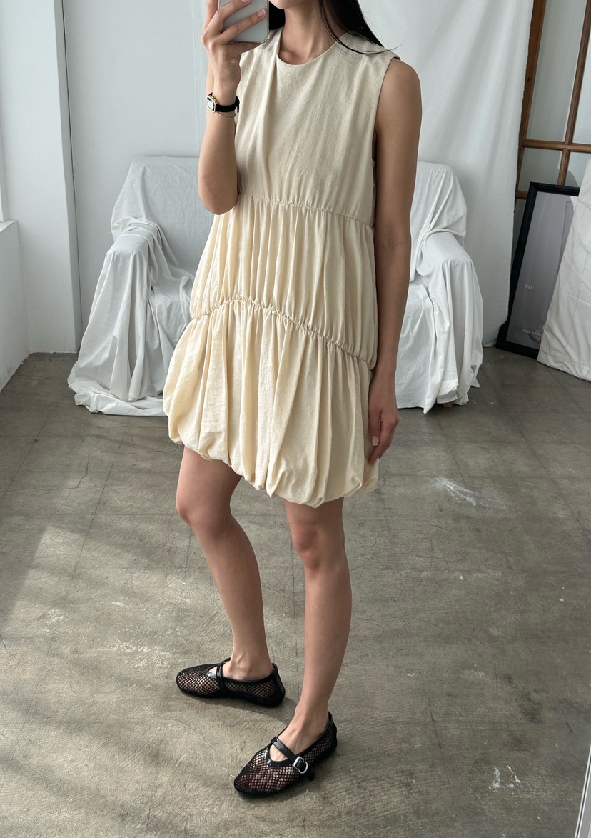 LE VASE韓國代購女士新品26夏季時尚人氣26春夏職業連衣裙LE VASE連衣裙圖色2