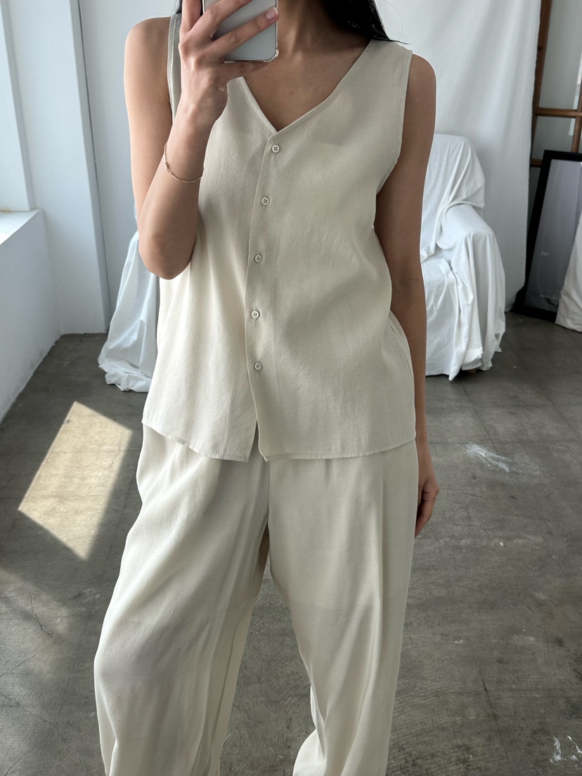 LE VASE韓國直郵女士新品26春夏時尚職業推薦吊帶背心雙面LE VASE吊帶/背心