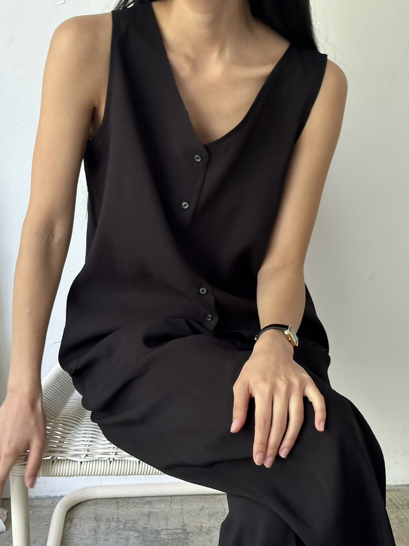 LE VASE韓國直郵女士新品26春夏時尚職業推薦吊帶背心雙面LE VASE吊帶/背心圖色1