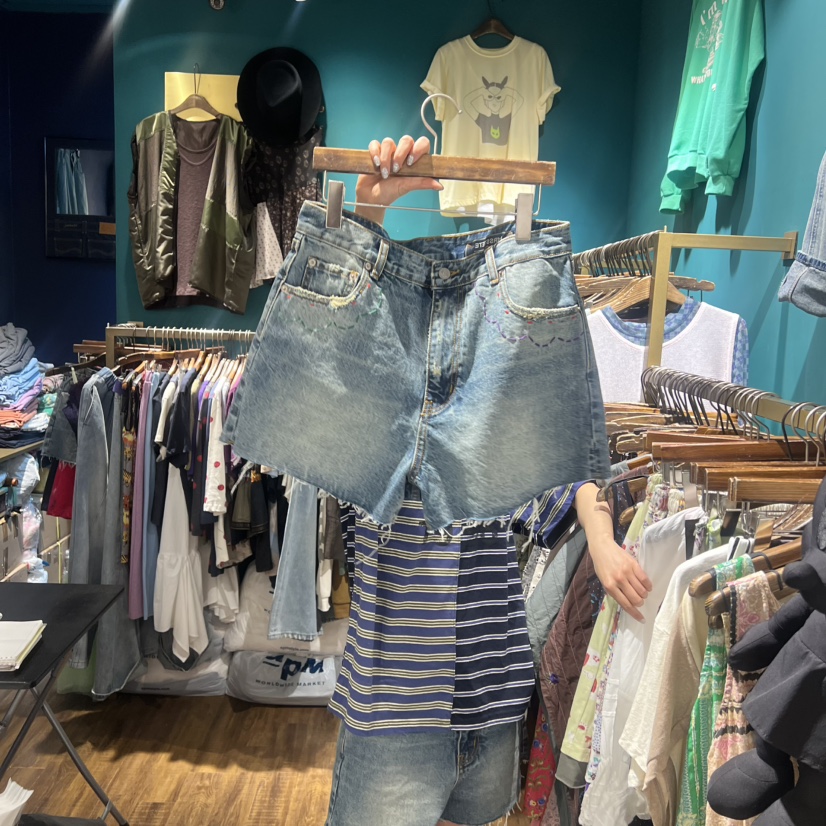 MERCI LINDA韓國直郵女士新品推薦休閑26春夏短褲手工刺繡MERCI LINDA短褲圖色1
