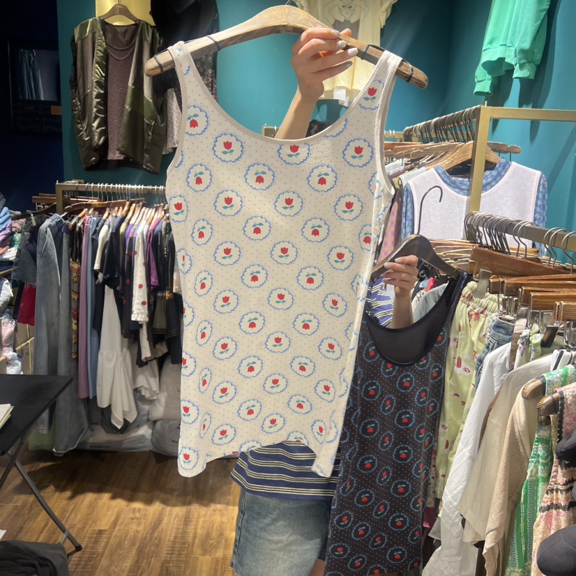 MERCI LINDA韓國代購女裝新款職業熱賣人氣推薦吊帶背心MERCI LINDA吊帶/背心