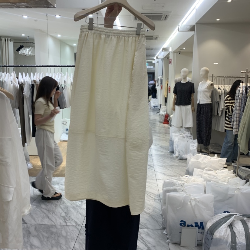 VELVET UNDERGROUND韓國東大門直郵女士新品職業26春夏長裙VELVET UNDERGROUND長裙