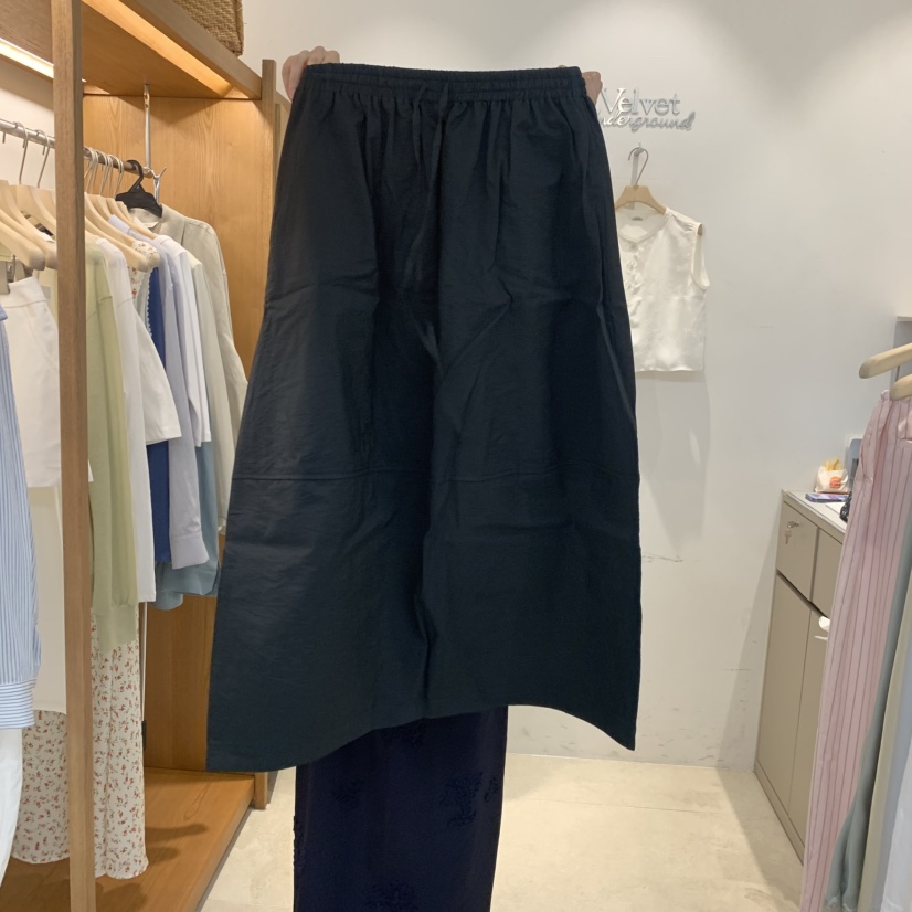 VELVET UNDERGROUND韓國東大門直郵女士新品職業26春夏長裙VELVET UNDERGROUND長裙圖色2