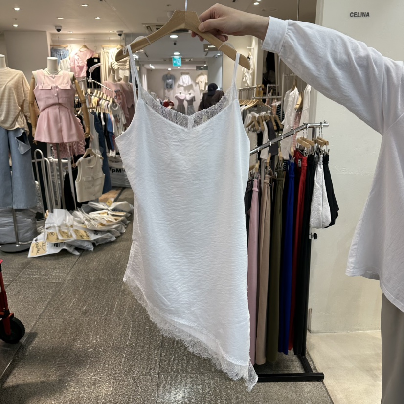 CELINA韓國直郵實拍女裝新款熱賣休閑時尚推薦連衣裙蕾絲CELI_NA連衣裙圖色1
