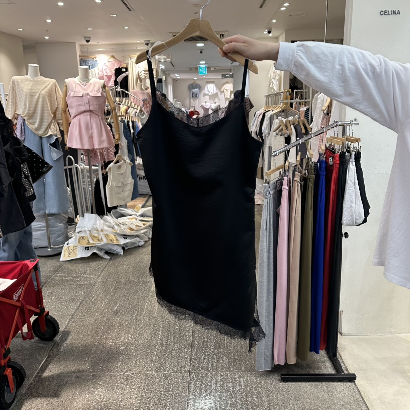 CELINA韓國直郵實拍女裝新款熱賣休閑時尚推薦連衣裙蕾絲CELI_NA連衣裙圖色2