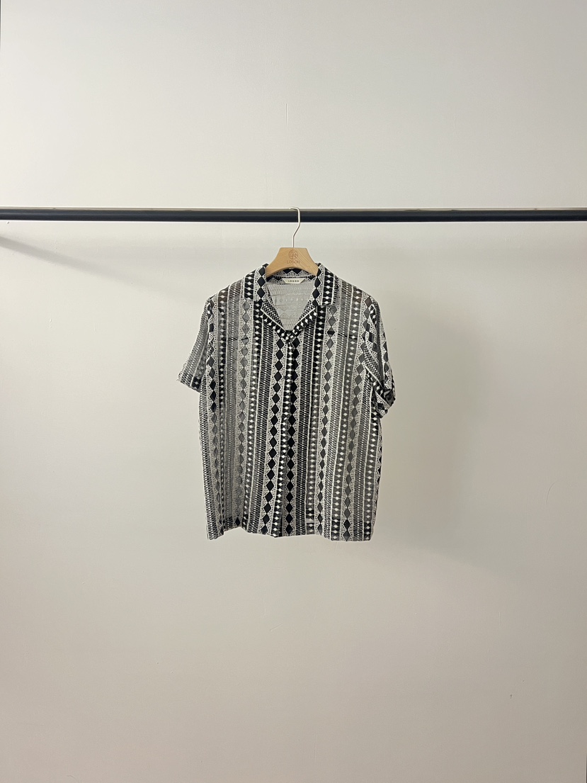 LOGON東大門實拍韓國女士新品26夏季職業休閑襯衫蕾絲衫刺繡LOGON襯衫/蕾絲衫圖色3