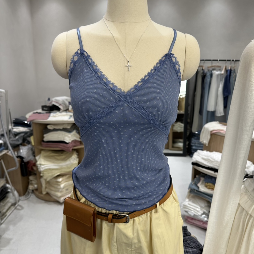 AURA韓國代購女士新品休閑職業推薦人氣26夏季吊帶背心蕾絲Au ra吊帶/背心圖色2