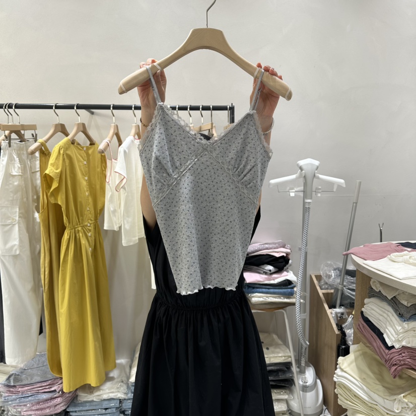 AURA韓國代購女士新品休閑職業推薦人氣26夏季吊帶背心蕾絲Au ra吊帶/背心圖色3