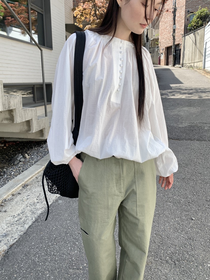 OURS韓國東大門代購女士新款時尚26春夏推薦26夏季襯衫蕾絲衫OURS襯衫/蕾絲衫