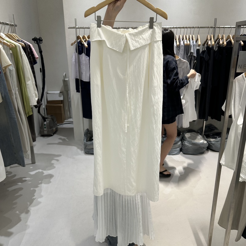 OVU韓國直郵女裝新品休閑26夏季26春夏熱賣職業時尚人氣長裙OVU長裙圖色1