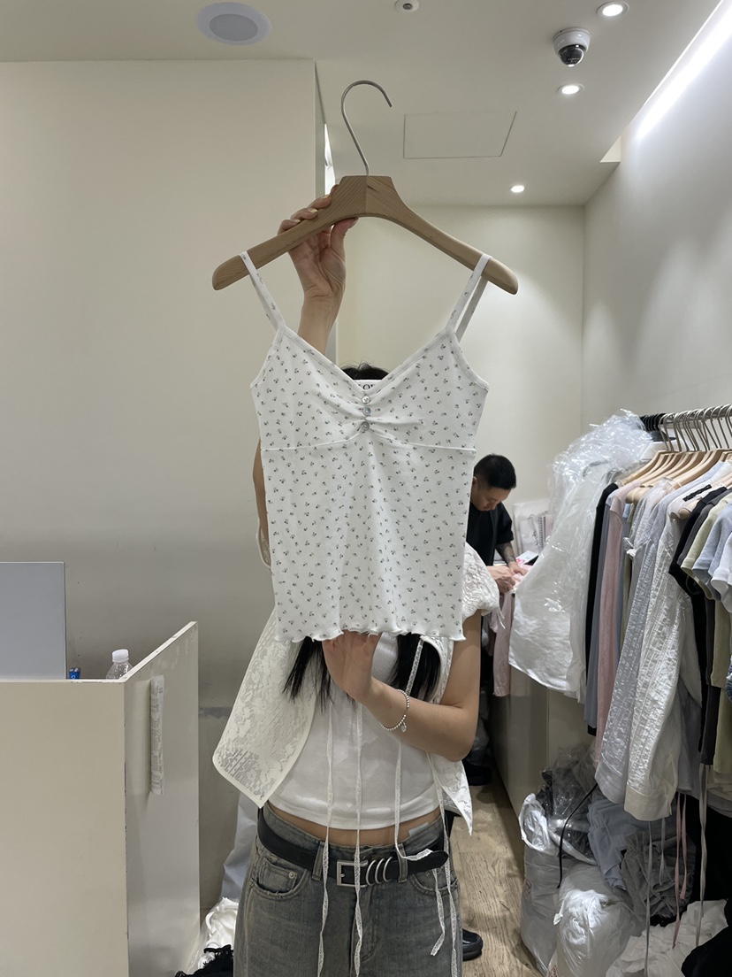 FLOWER-L韓國東大門代購女士新款時尚推薦熱賣職業吊帶背心FLOWER-L吊帶/背心圖色1白色