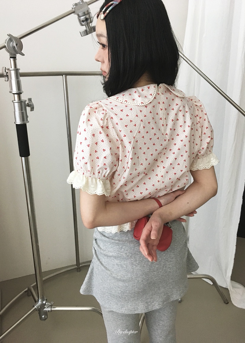 BY CHAPTER東大門實拍韓國女士新款人氣襯衫蕾絲衫花朵蕾絲BY Chapter襯衫/蕾絲衫