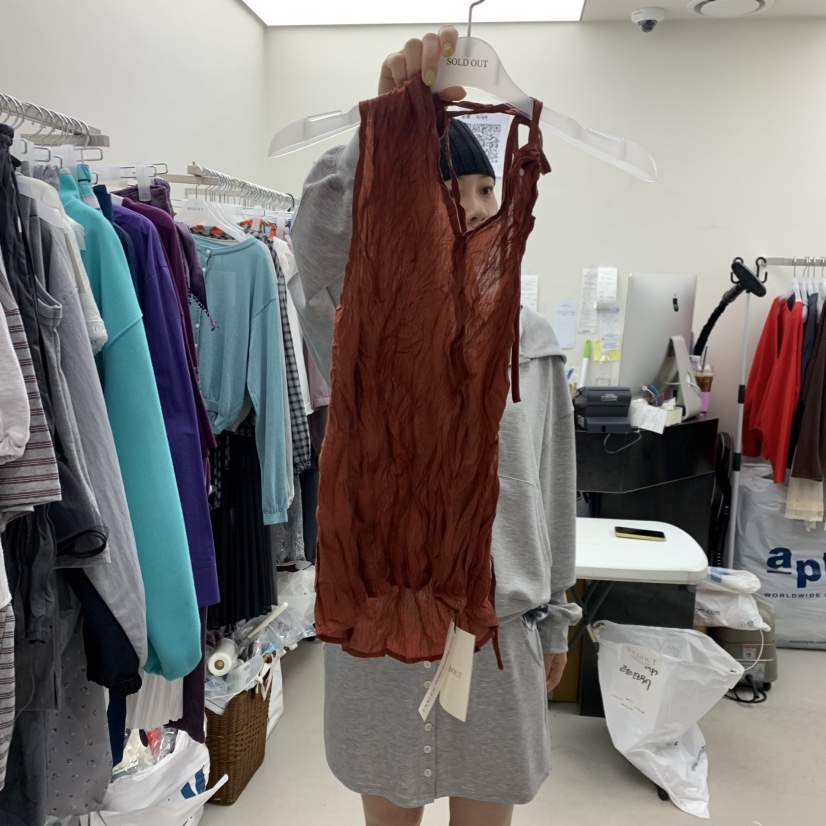 SOLD OUT韓國東大門代購女裝新品26春夏推薦時尚吊帶背心SOLD OUT吊帶/背心圖色2