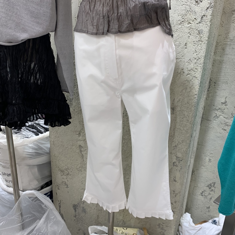 SOLD OUT韓國直郵女裝新款時尚職業推薦短褲七分褲荷葉邊SOLD OUT短褲圖色1