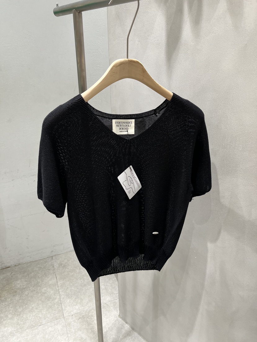 EVERCOMMERCE METICULOUSLY DESIGNED韓國代購女裝新品人氣針織衫EVERCOMMERCE METICULOUSLY DESIGNED針織衫圖色5