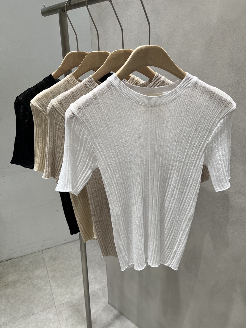 EVERCOMMERCE METICULOUSLY DESIGNED韓國代購女裝新款人氣針織衫EVERCOMMERCE METICULOUSLY DESIGNED針織衫