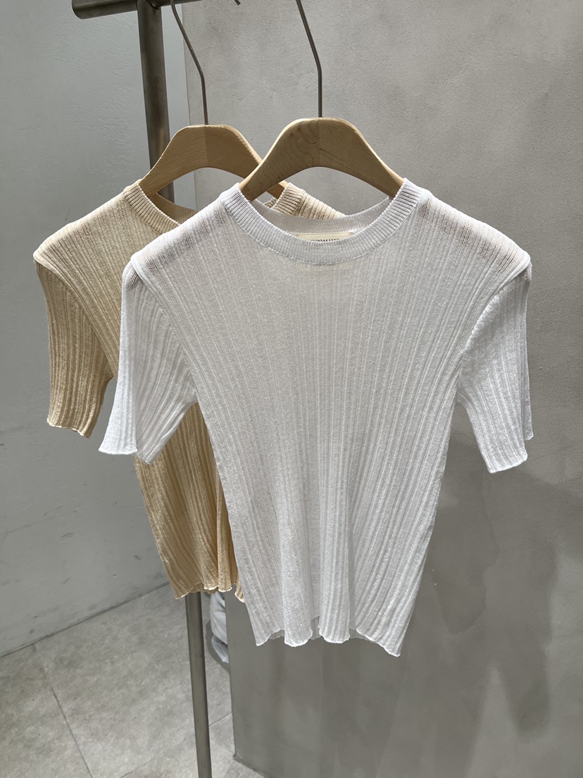 EVERCOMMERCE METICULOUSLY DESIGNED韓國代購女裝新款人氣針織衫EVERCOMMERCE METICULOUSLY DESIGNED針織衫