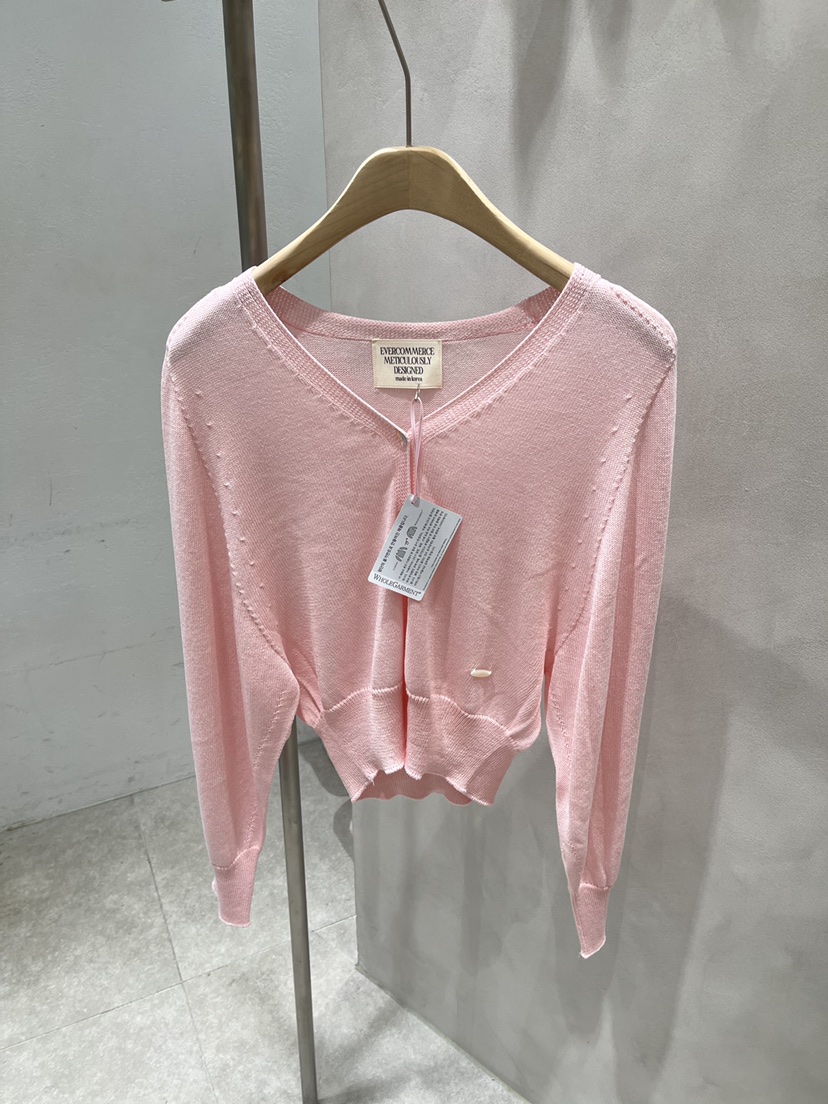 EVERCOMMERCE METICULOUSLY DESIGNED東大門實拍韓國女士新品時尚針織衫EVERCOMMERCE METICULOUSLY DESIGNED針織衫