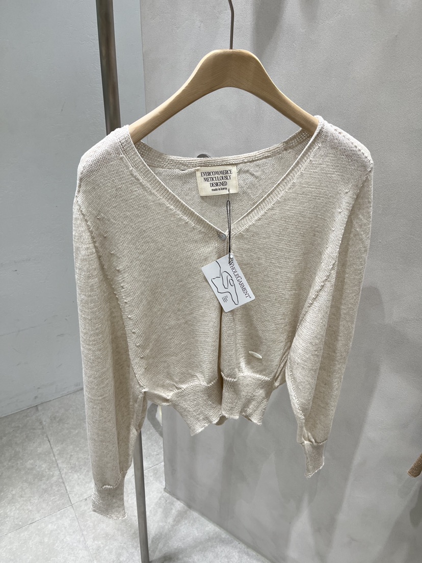 EVERCOMMERCE METICULOUSLY DESIGNED東大門實拍韓國女士新品時尚針織衫EVERCOMMERCE METICULOUSLY DESIGNED針織衫圖色1