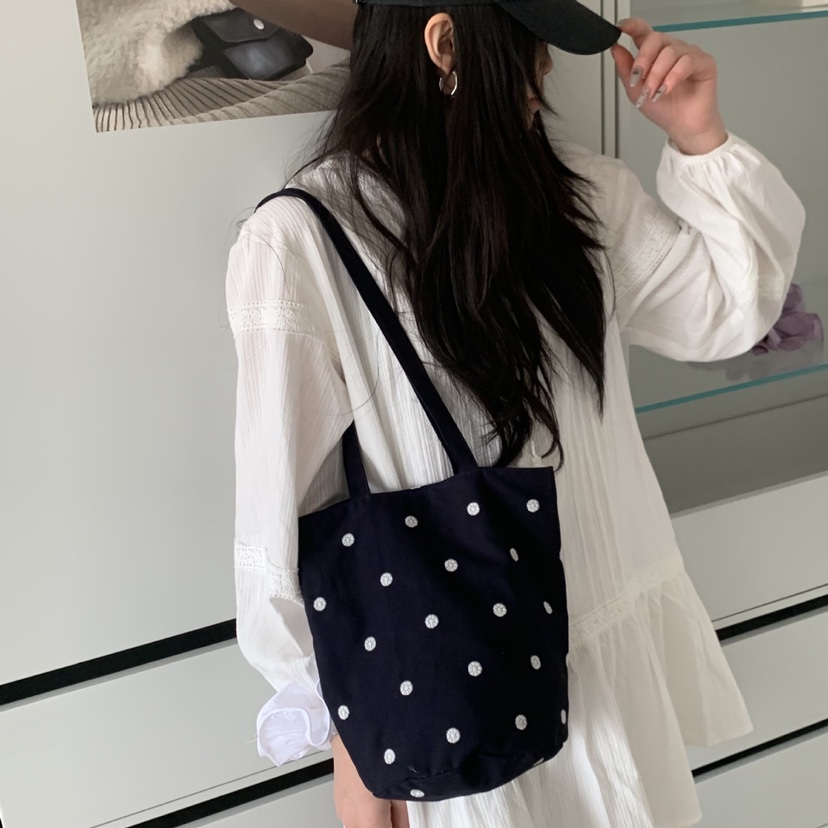 POSH BLUE韓國直郵女士新款人氣26春夏熱賣單肩斜跨包刺繡POSH BLUE單肩/斜跨包