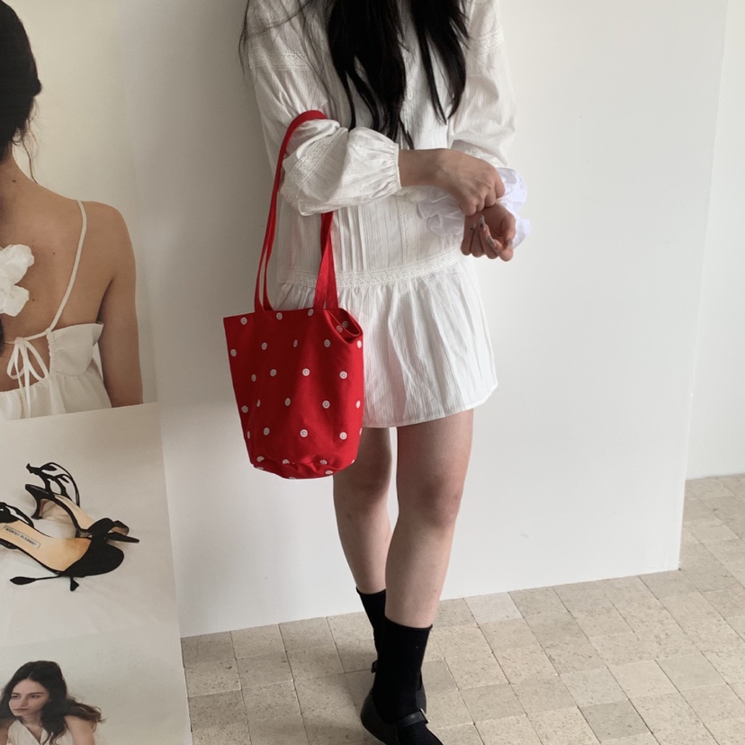 POSH BLUE韓國直郵女士新款人氣26春夏熱賣單肩斜跨包刺繡POSH BLUE單肩/斜跨包