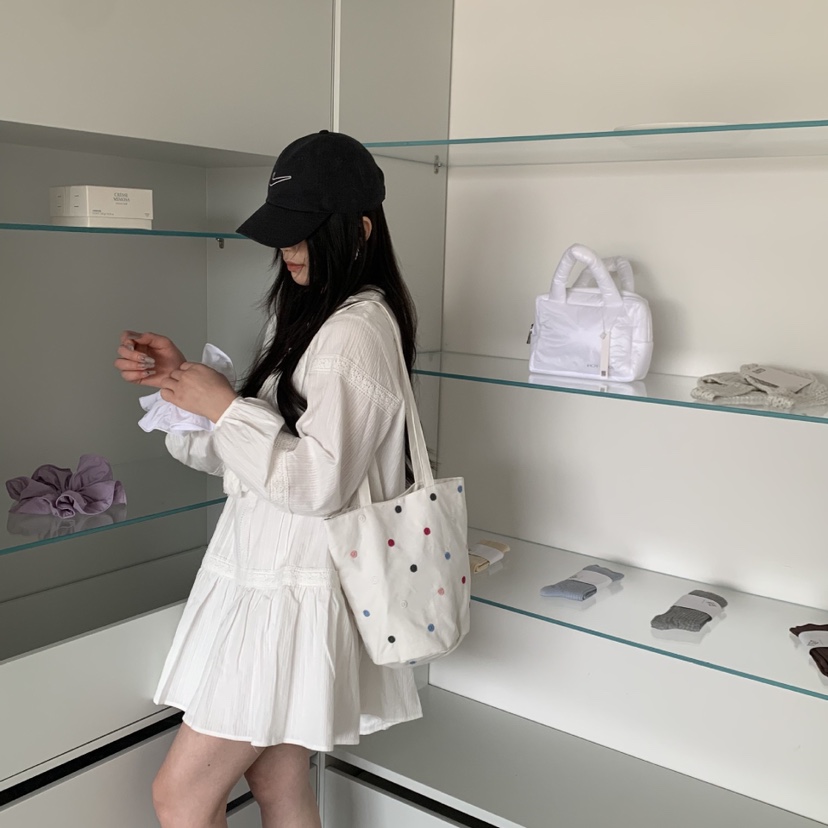 POSH BLUE韓國直郵女士新款人氣26春夏熱賣單肩斜跨包刺繡POSH BLUE單肩/斜跨包