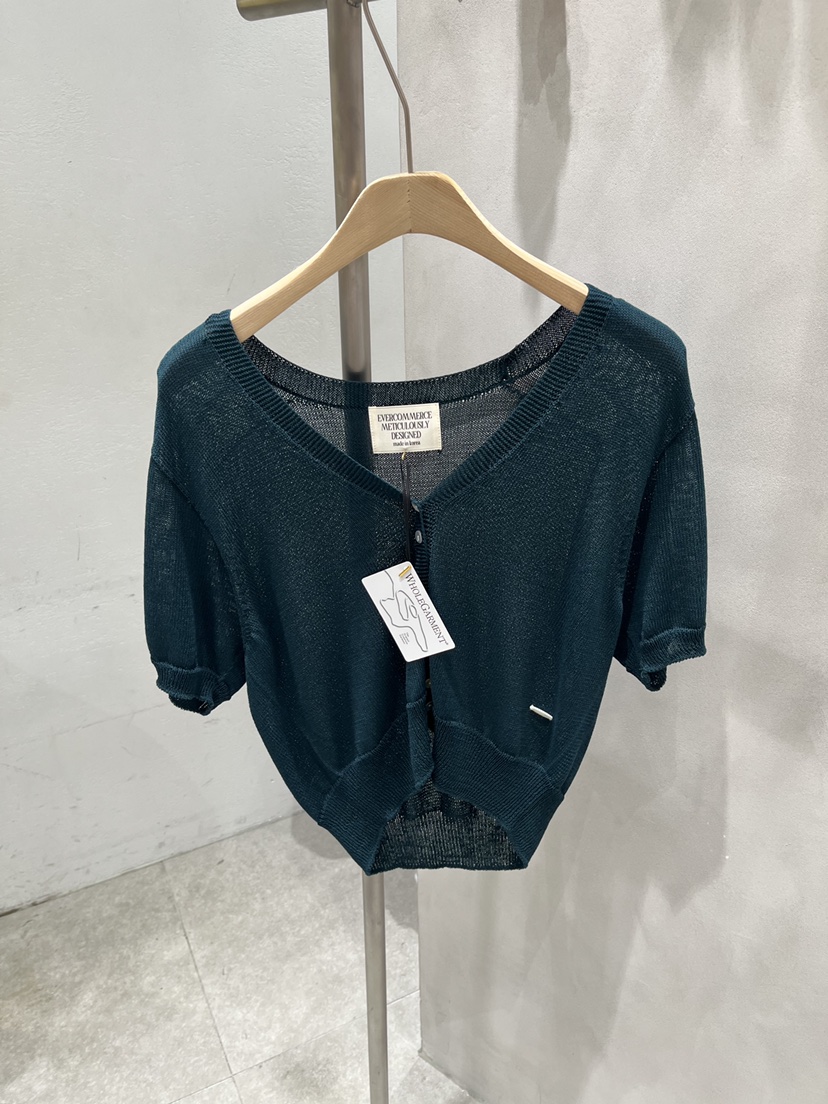 EVERCOMMERCE METICULOUSLY DESIGNED韓國直郵實拍女裝新品26夏季針織衫EVERCOMMERCE METICULOUSLY DESIGNED針織衫