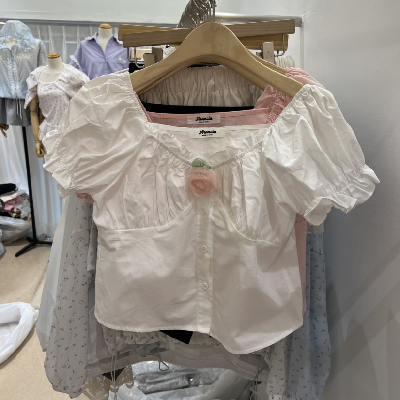 ARANCIA韓國直郵實拍女士新品熱賣推薦襯衫蕾絲衫包含配飾ARANCIA襯衫/蕾絲衫圖色1