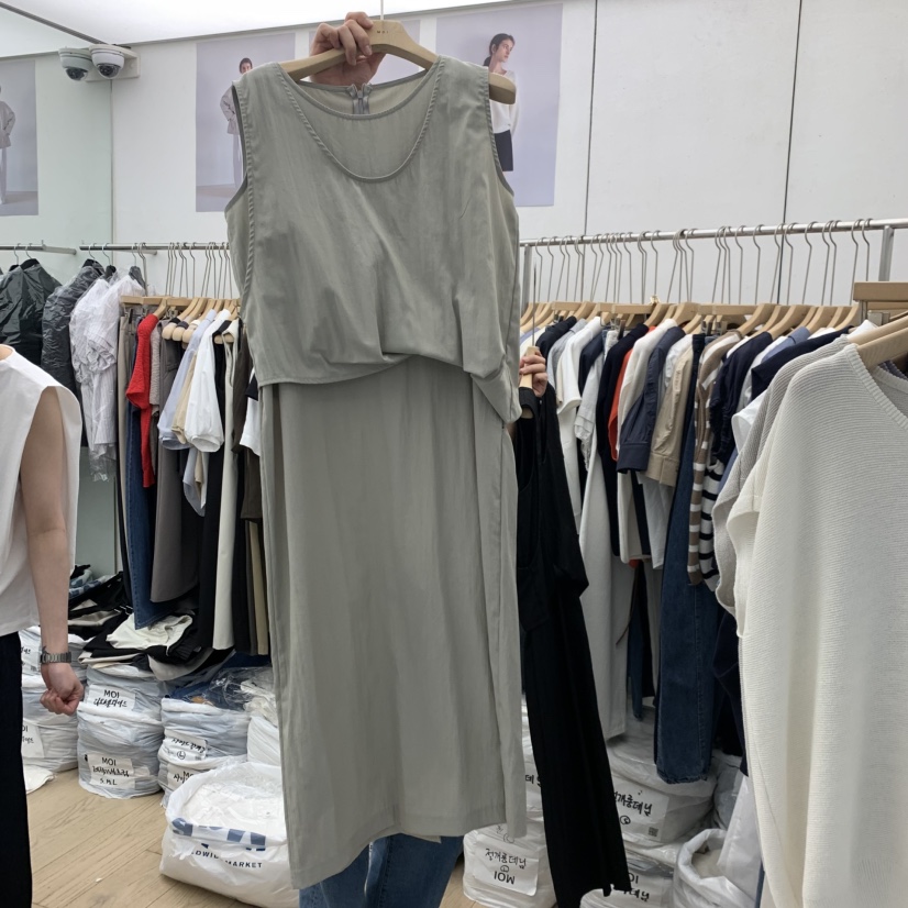 MOI-A東大門實拍韓國女士新品推薦時尚26夏季職業連衣裙MOI-A連衣裙圖色1